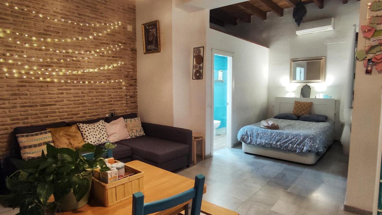 Triana Boho Chic Wifi Apartment Seville Ngoại thất bức ảnh