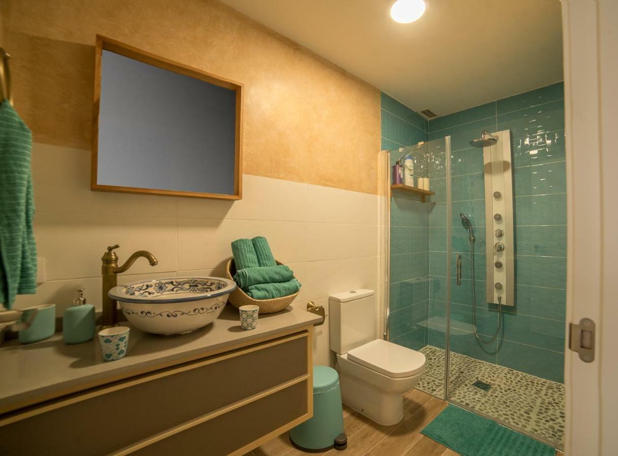 Triana Boho Chic Wifi Apartment Seville Ngoại thất bức ảnh